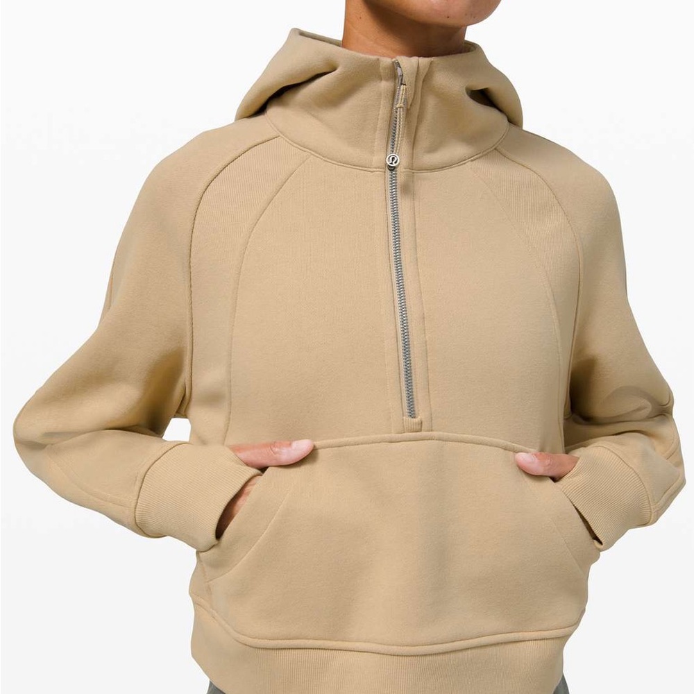 Lululemon Athletica Beige cropped hoodie